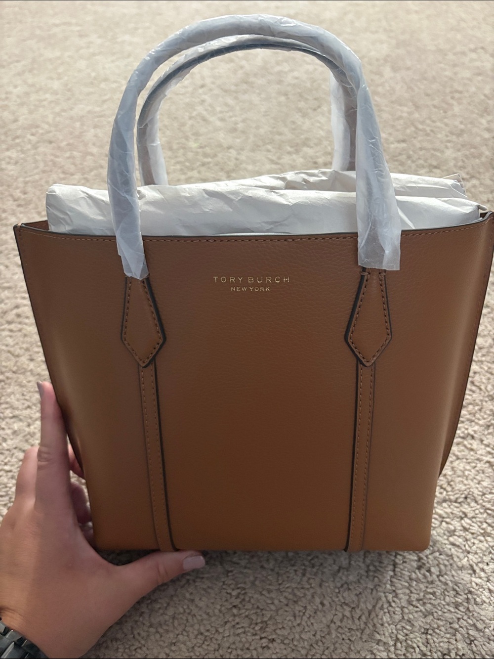 Tory Burch Cognac Leather Tote with Gold Logo Brand NWT and Storage Bag